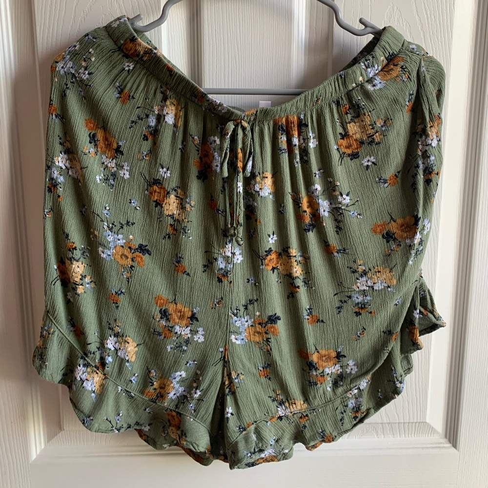 Floral Shorts